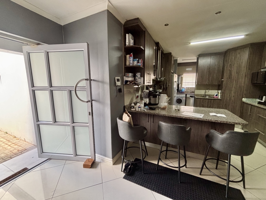 3 Bedroom Property for Sale in Brackenfell South Western Cape